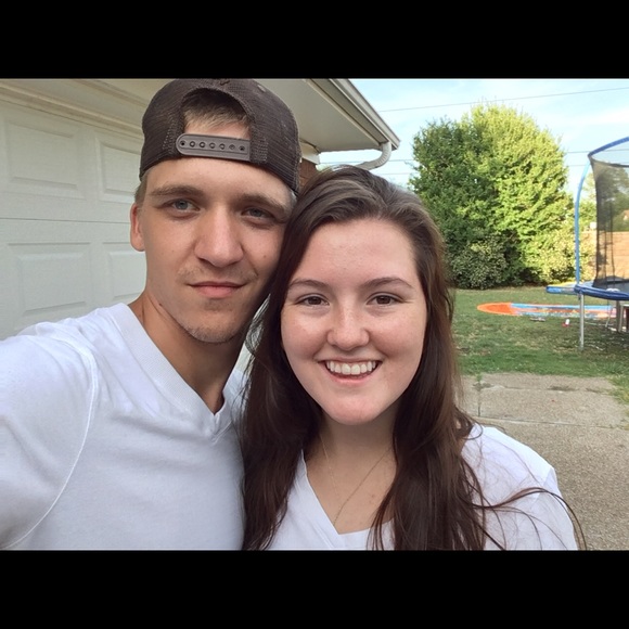 Meet your Posher, Haley - Picture 1 of 1